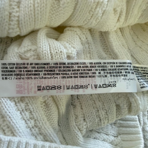 Disney Vacation Club White Crew Spirit Jersey M - Picture 8 of 9